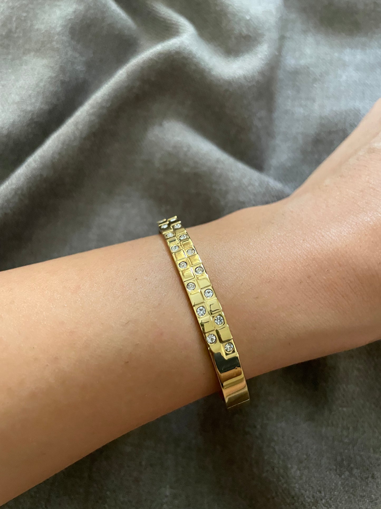 Radiant Cubic Gold Bangle