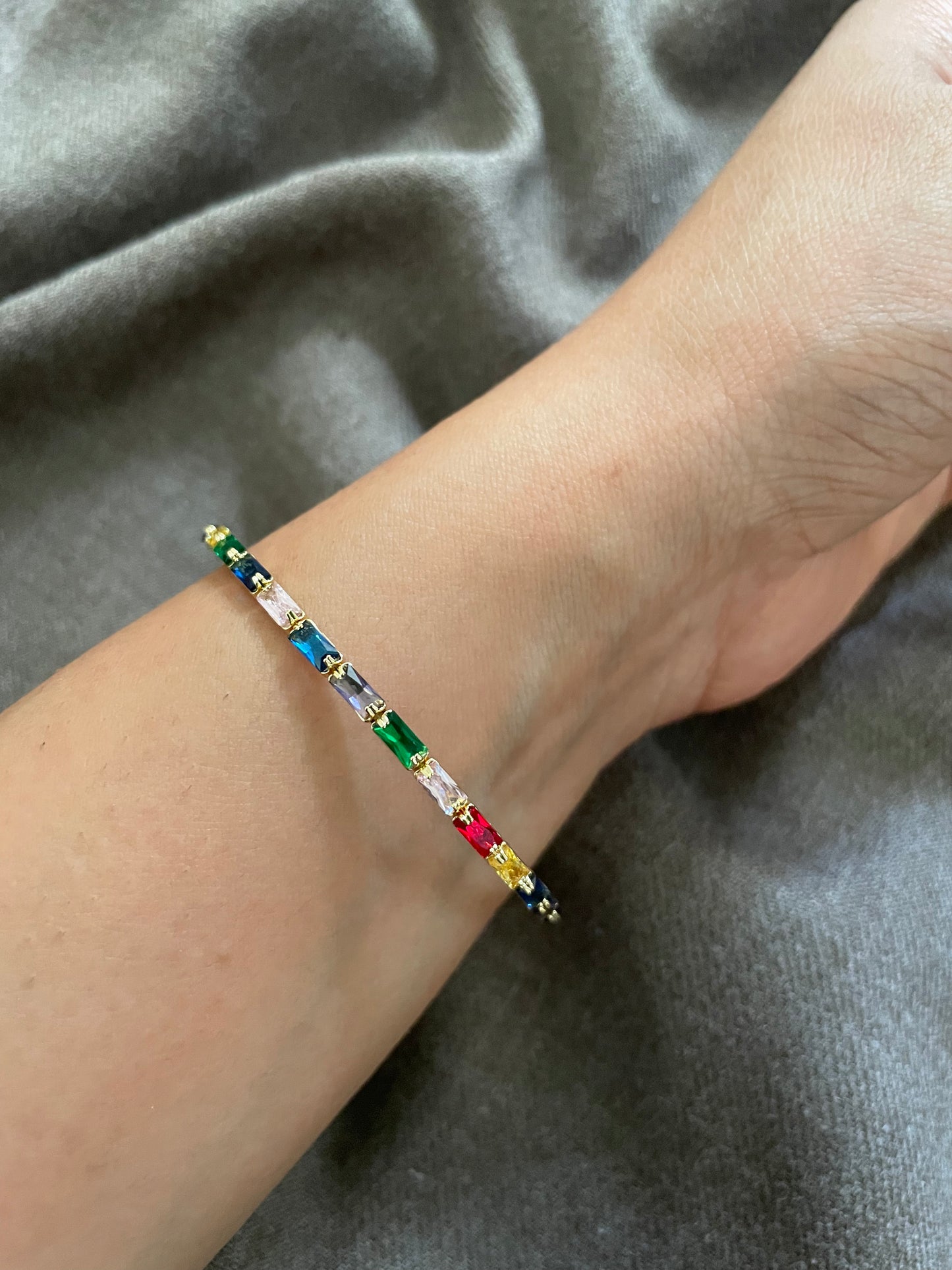 Delicate stone studded bangle