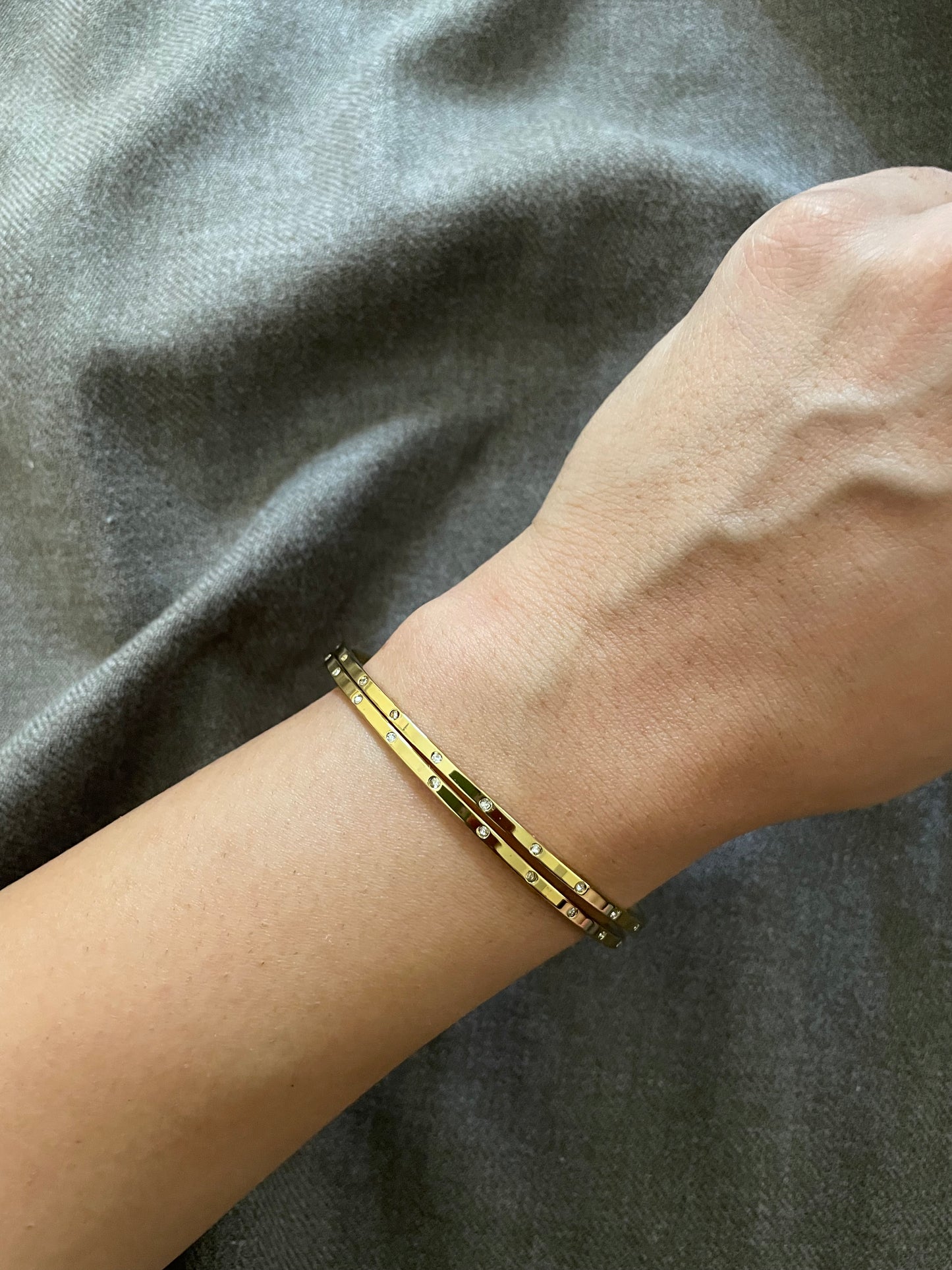 Luxe Linea Bangle