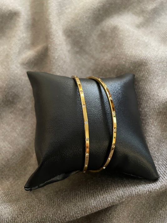 Luxe Linea Bangle