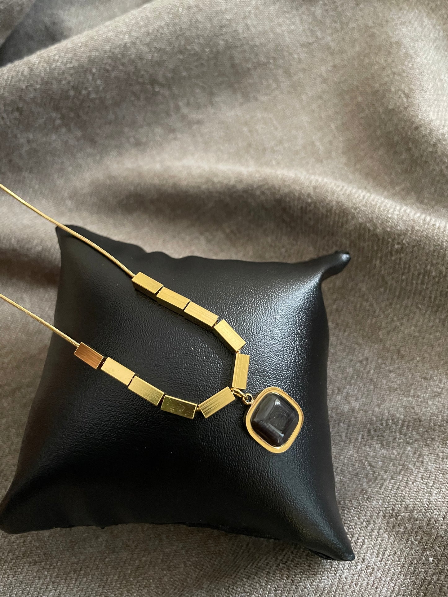 Black onyx stone necklace