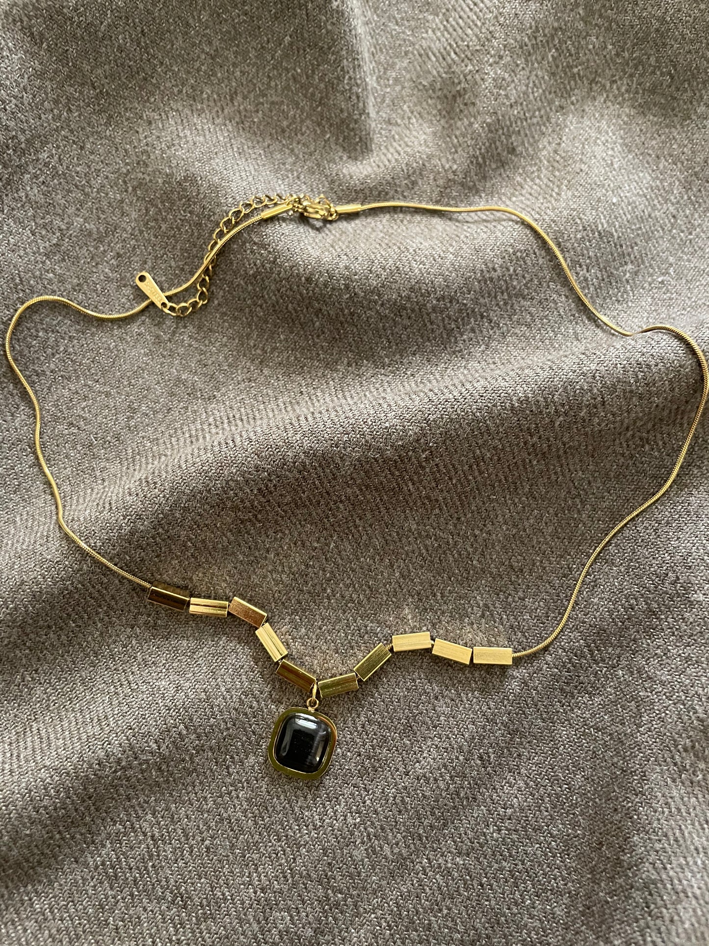 Black onyx stone necklace