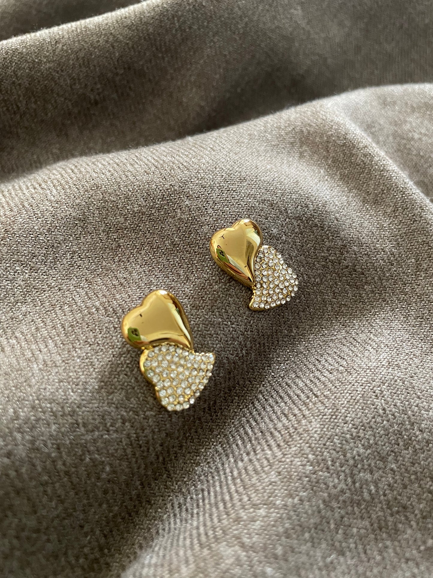 Rendezvous Heart Stud