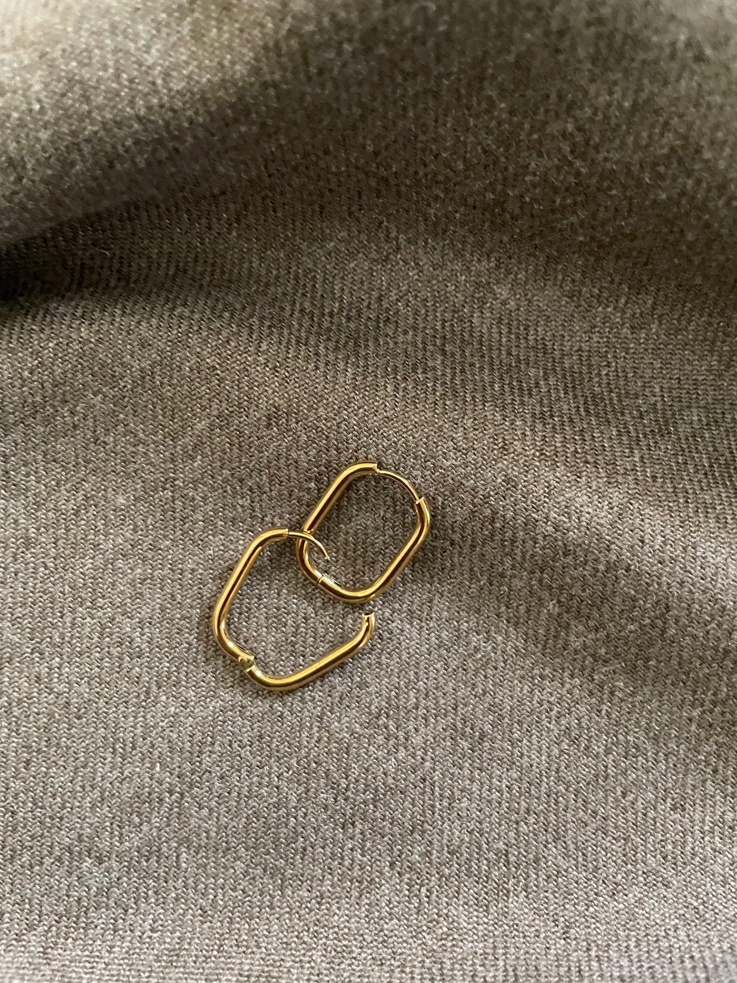 Love Earrings set