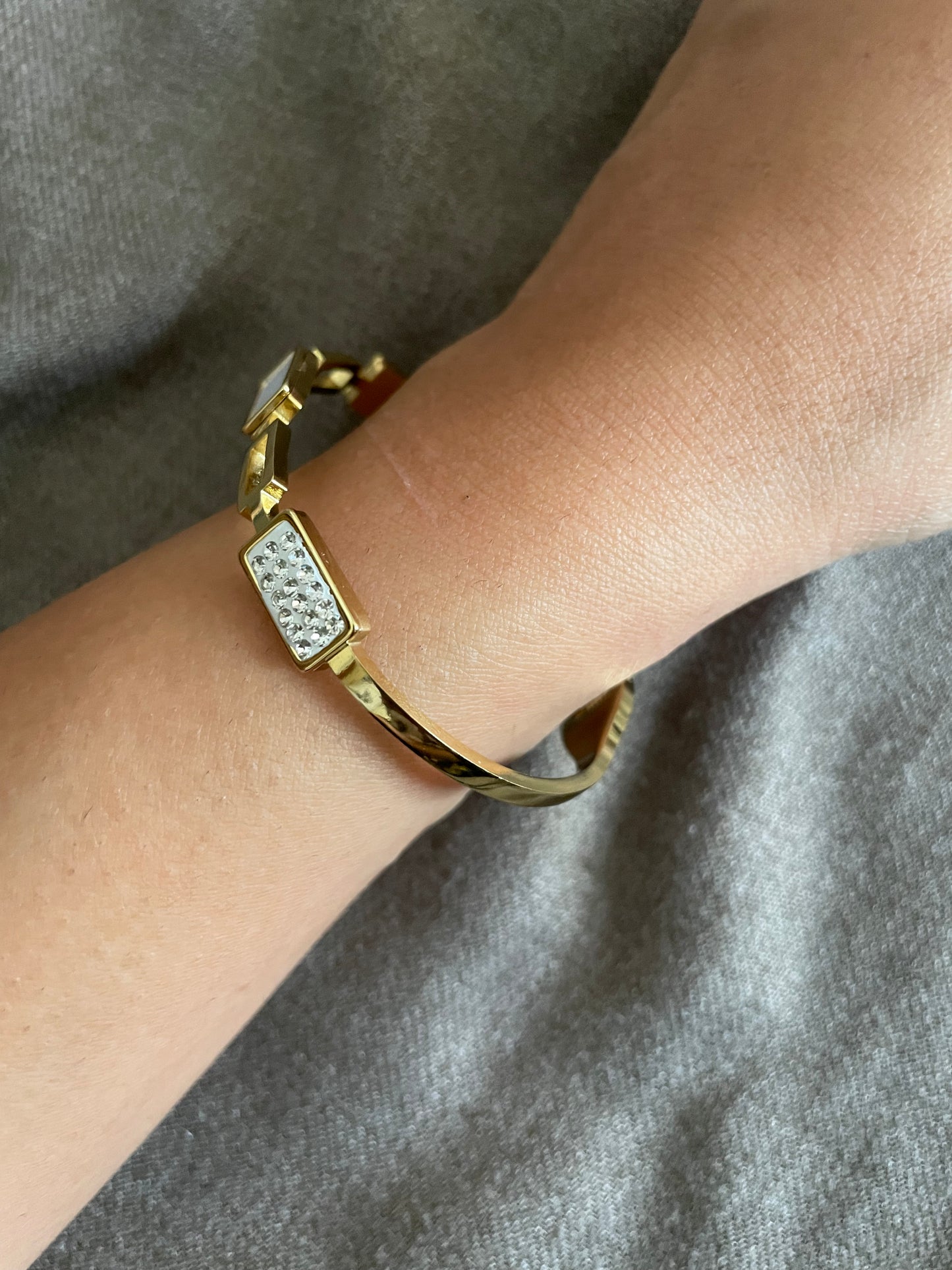 Geometric Crystal Link Bracelet