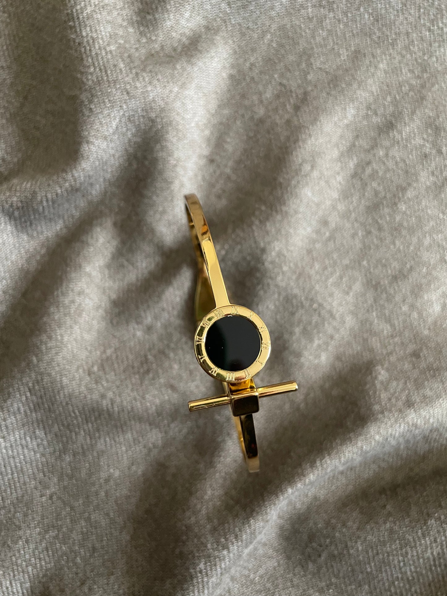 Onyx Roman T-Bar Cuff Bracelet