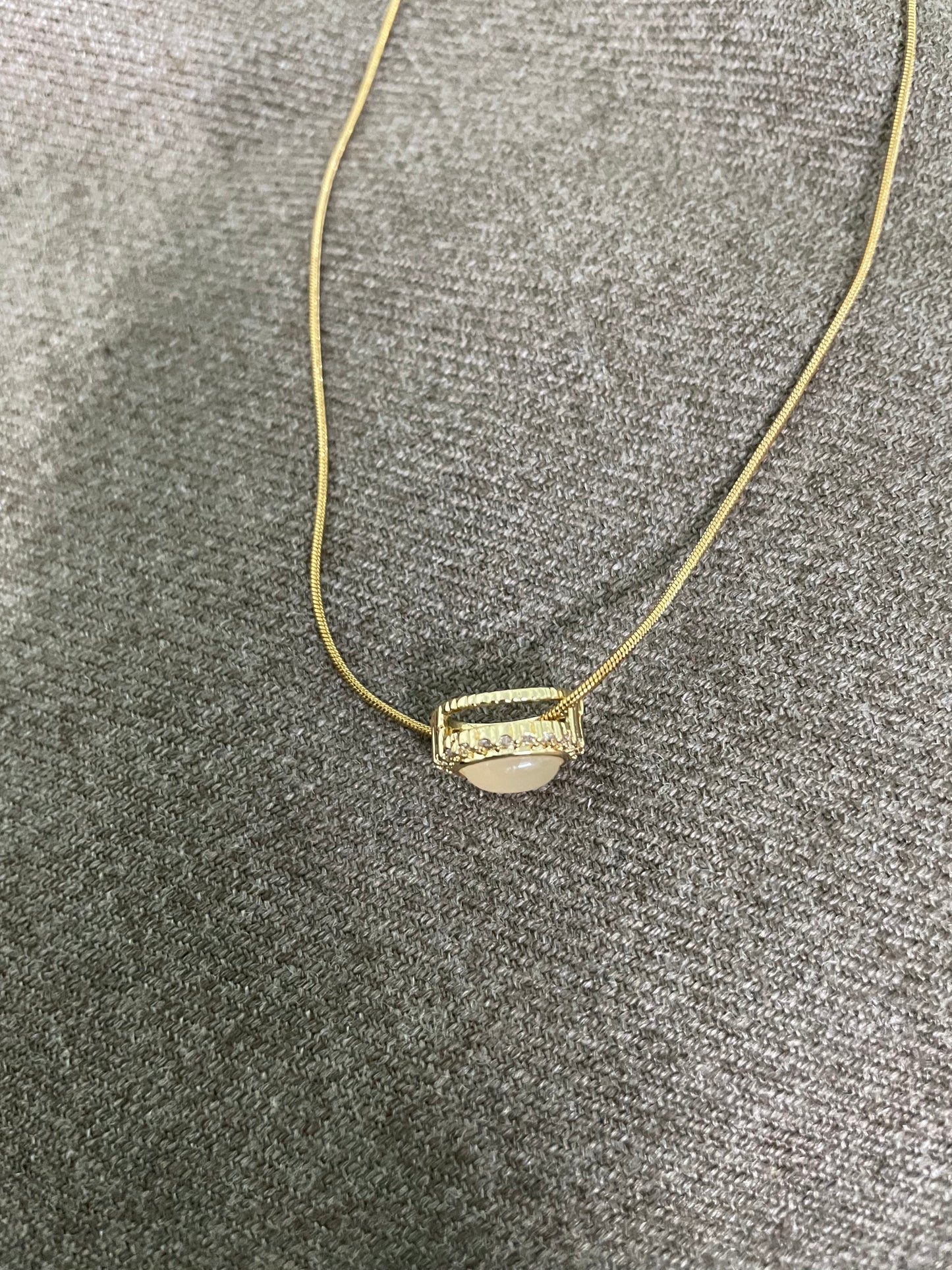 Luna Glow Halo Pendant Necklace