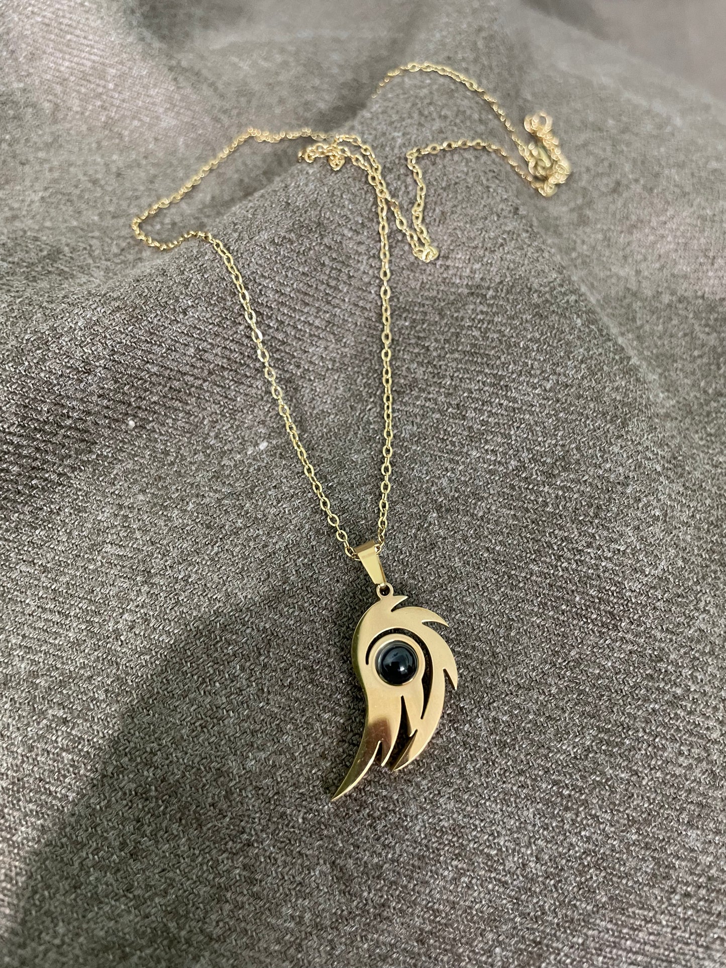 Peacock Feather Onyx Pendant Necklace