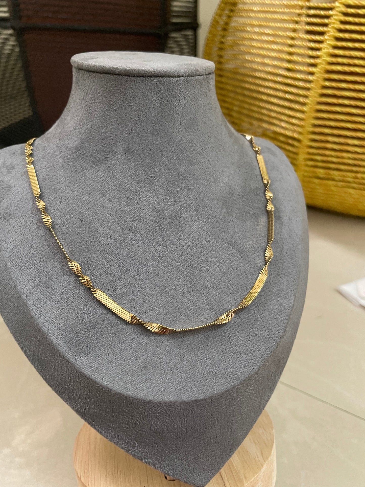 Twisted Elegance Gold Chain