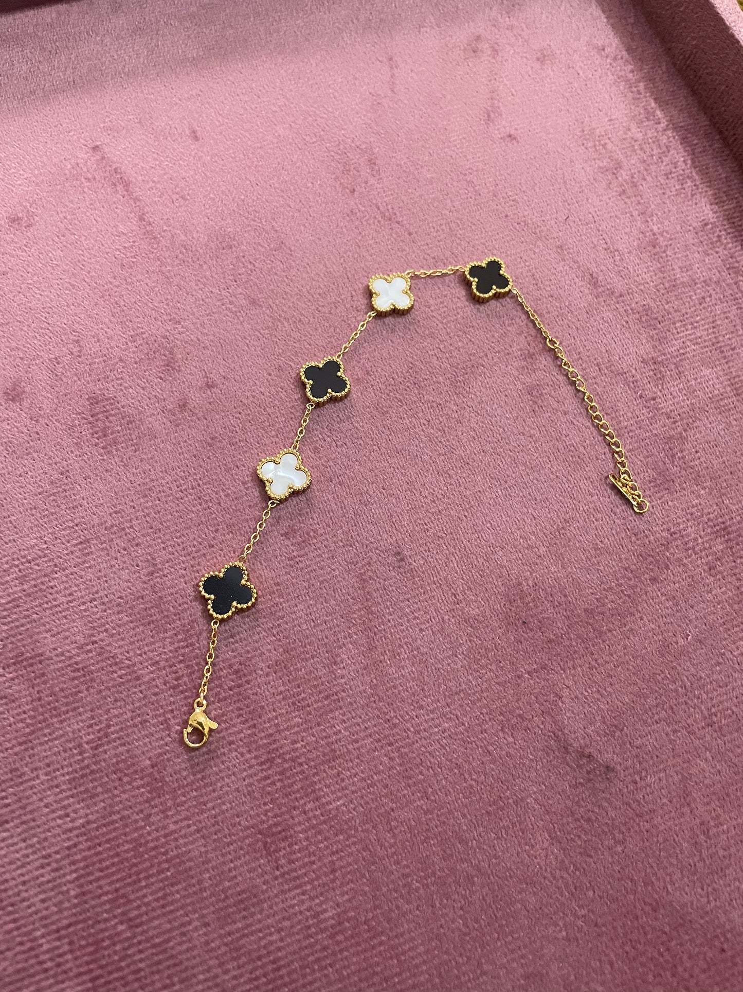 Lucky Clover Charm Bracelet