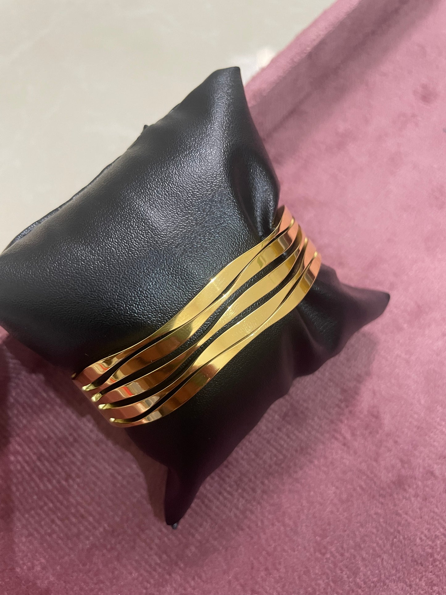 Waveform Luxe Chunky Gold Cuff