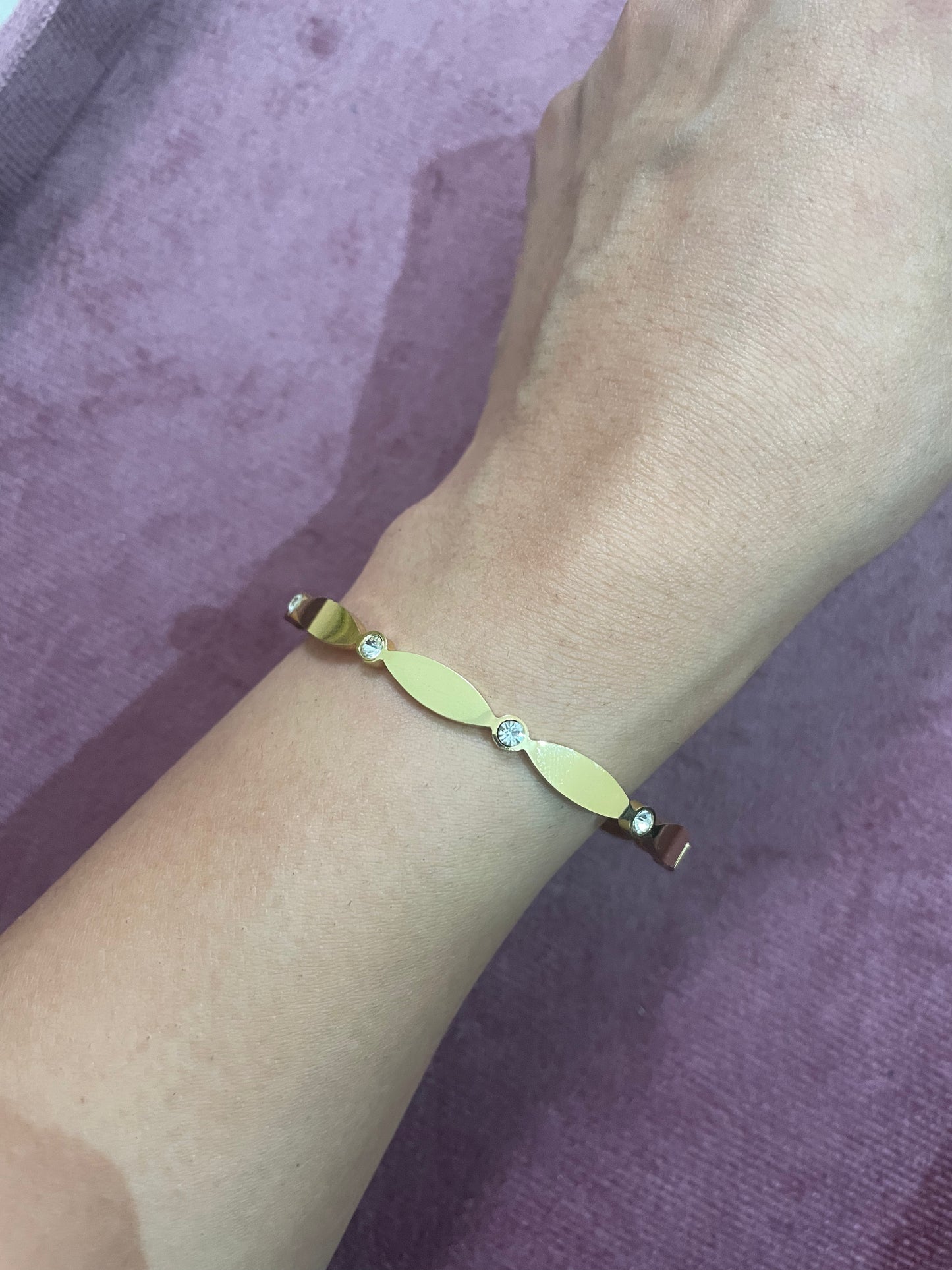 Aurora Leaf Crystal Bangle