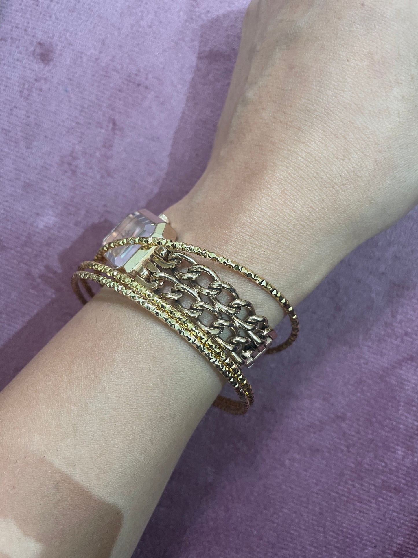 Starlit Texture Gold Bangle Set