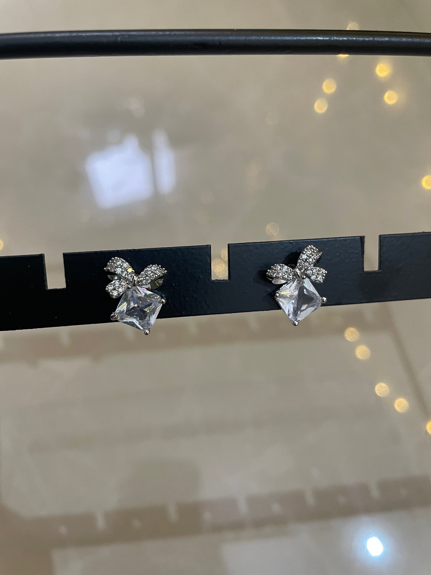 Frosted Bow Radiance Studs