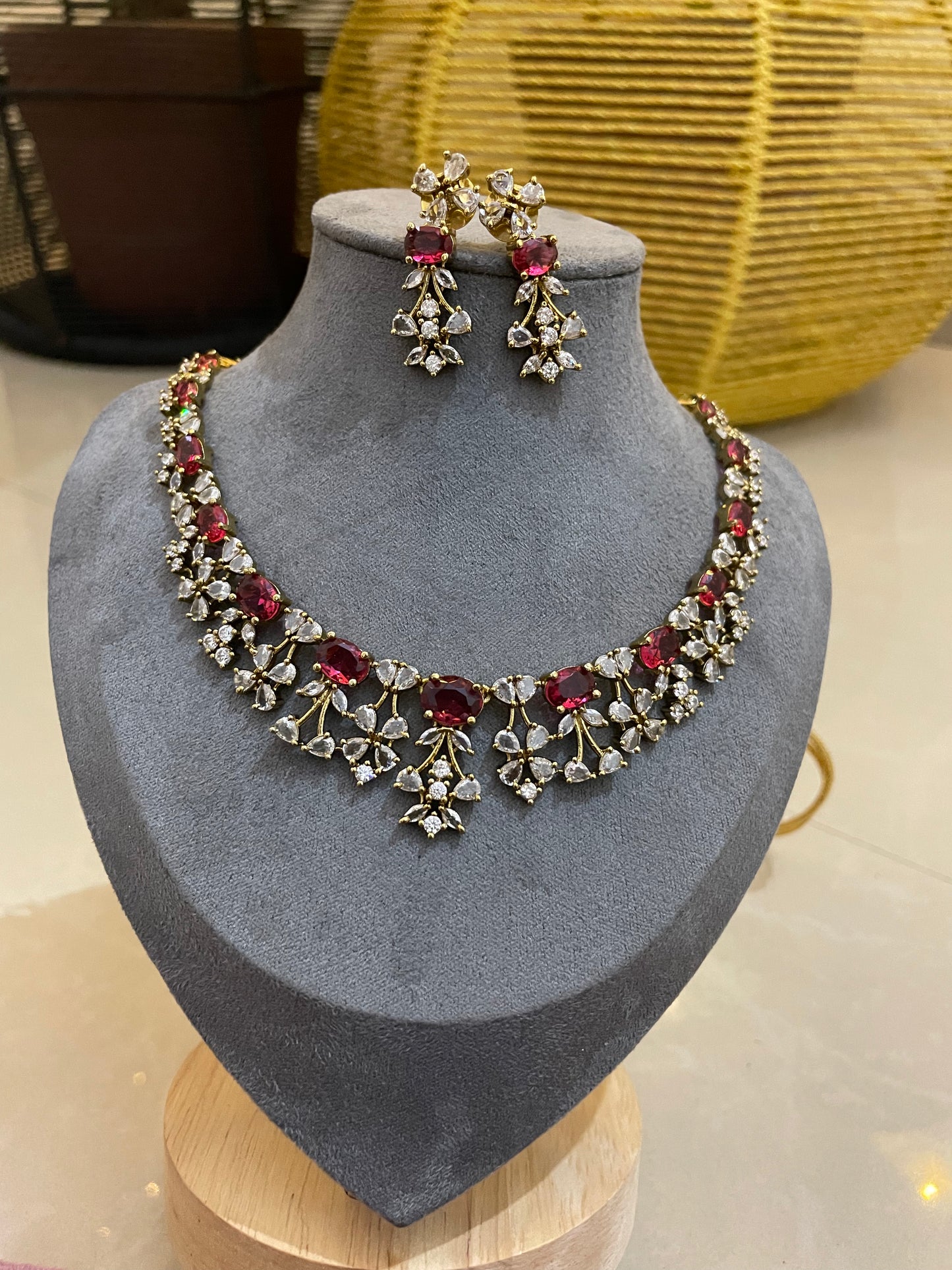 Selena Blossom AD Necklace Set