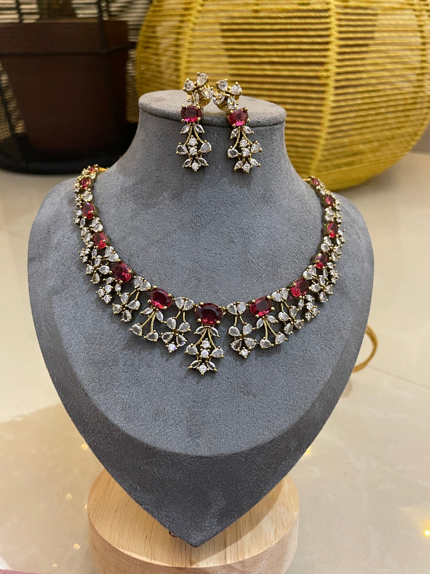 Selena Blossom AD Necklace Set