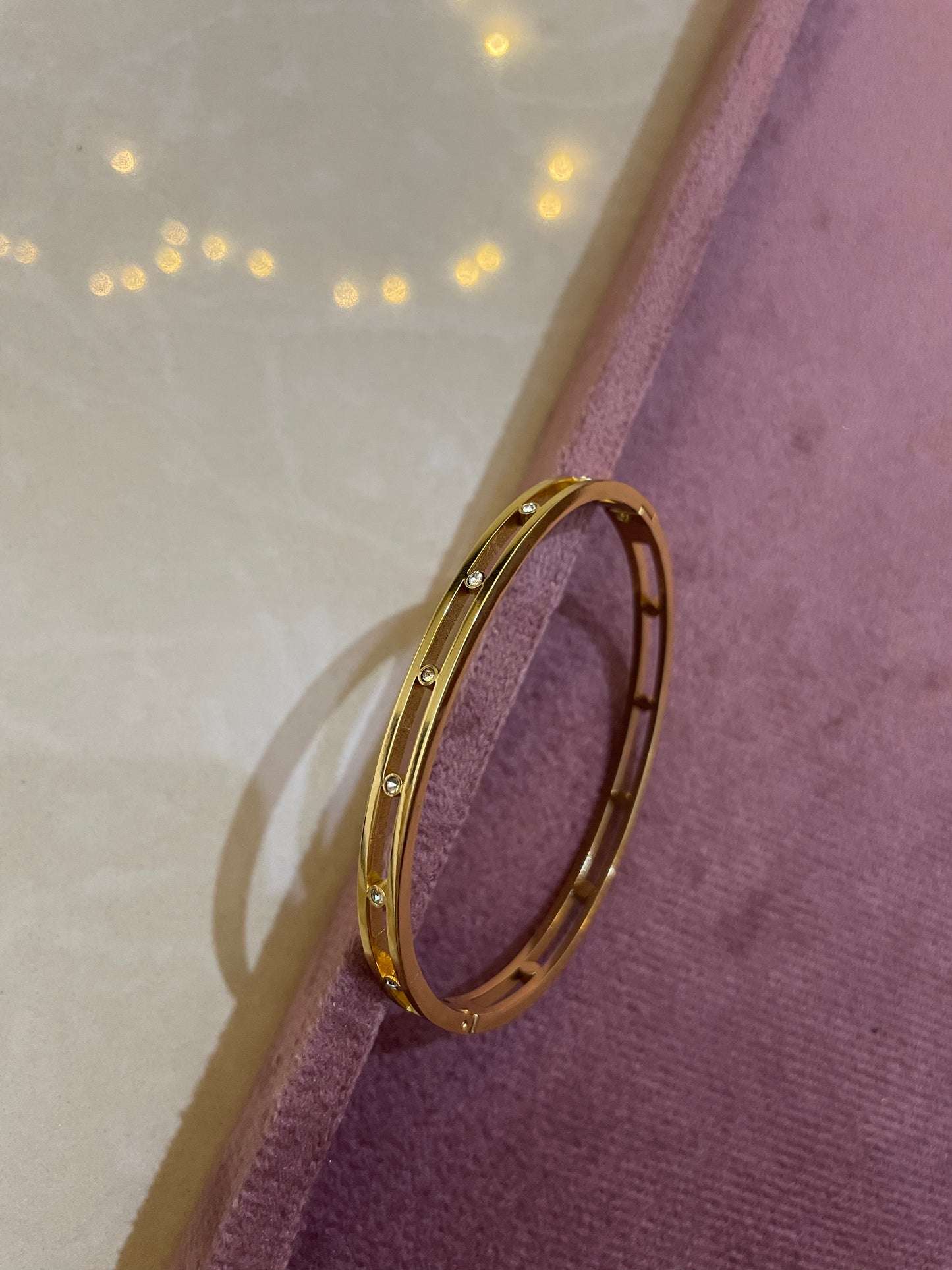 Eclipse Crystal Orbit Bangle