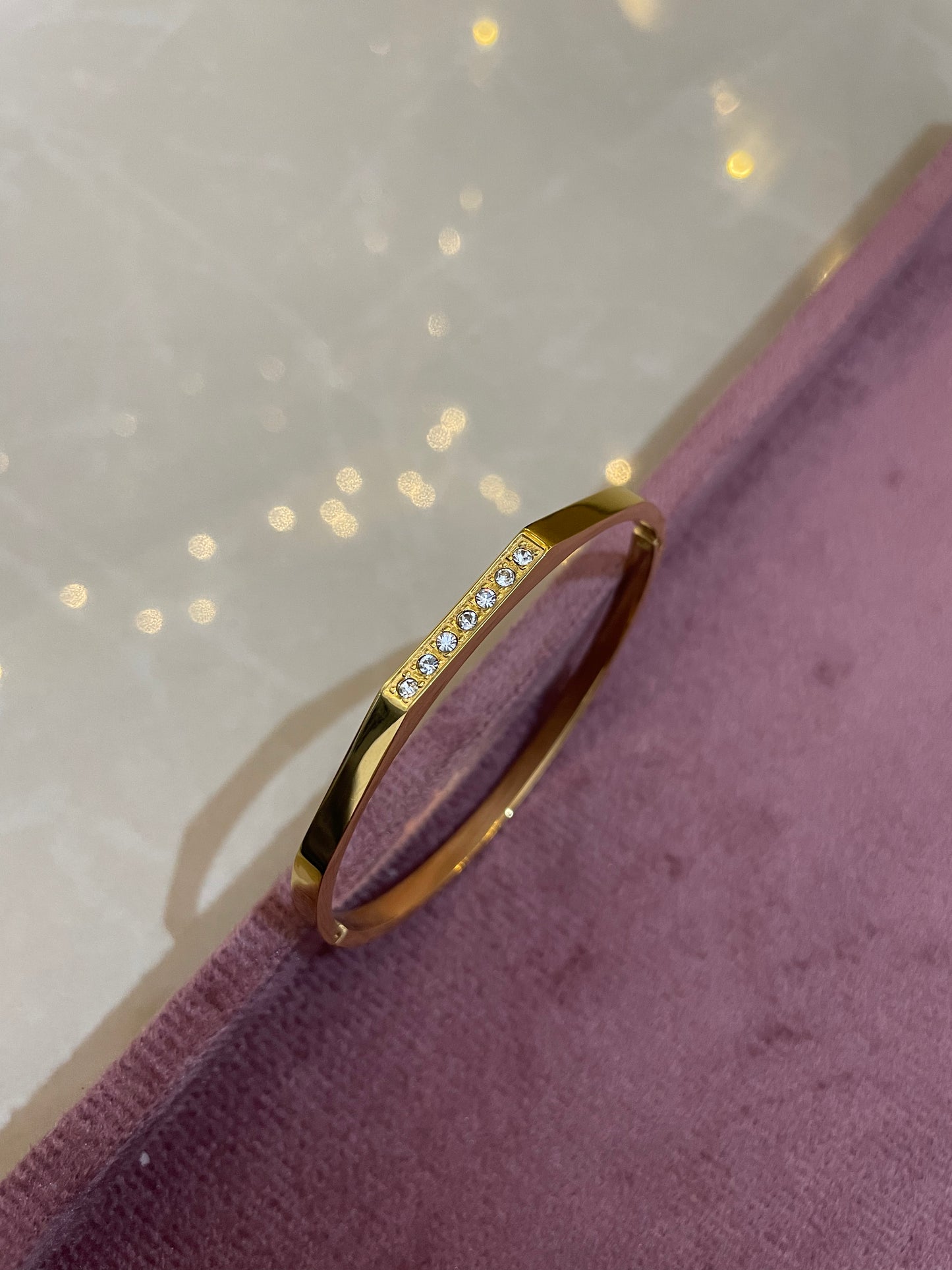 Vertex Glow Crystal Bangle