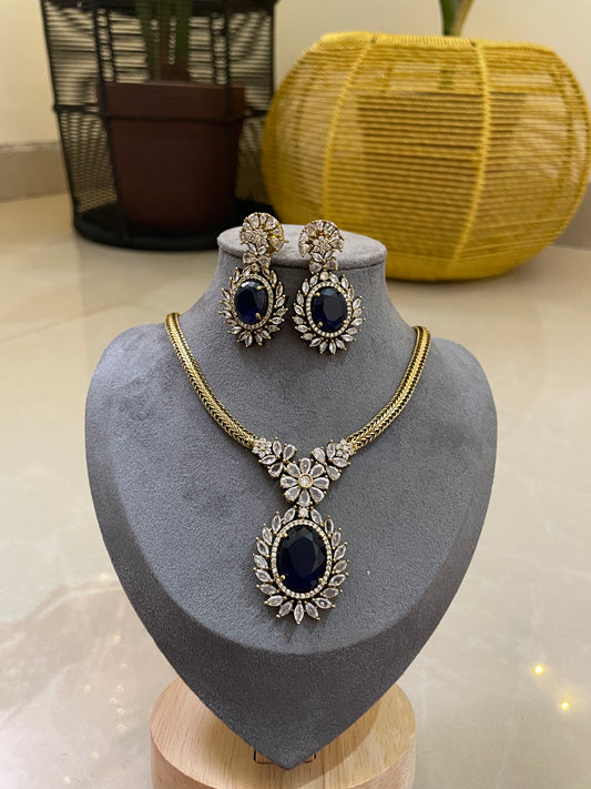 Noir Royale AD Necklace Set