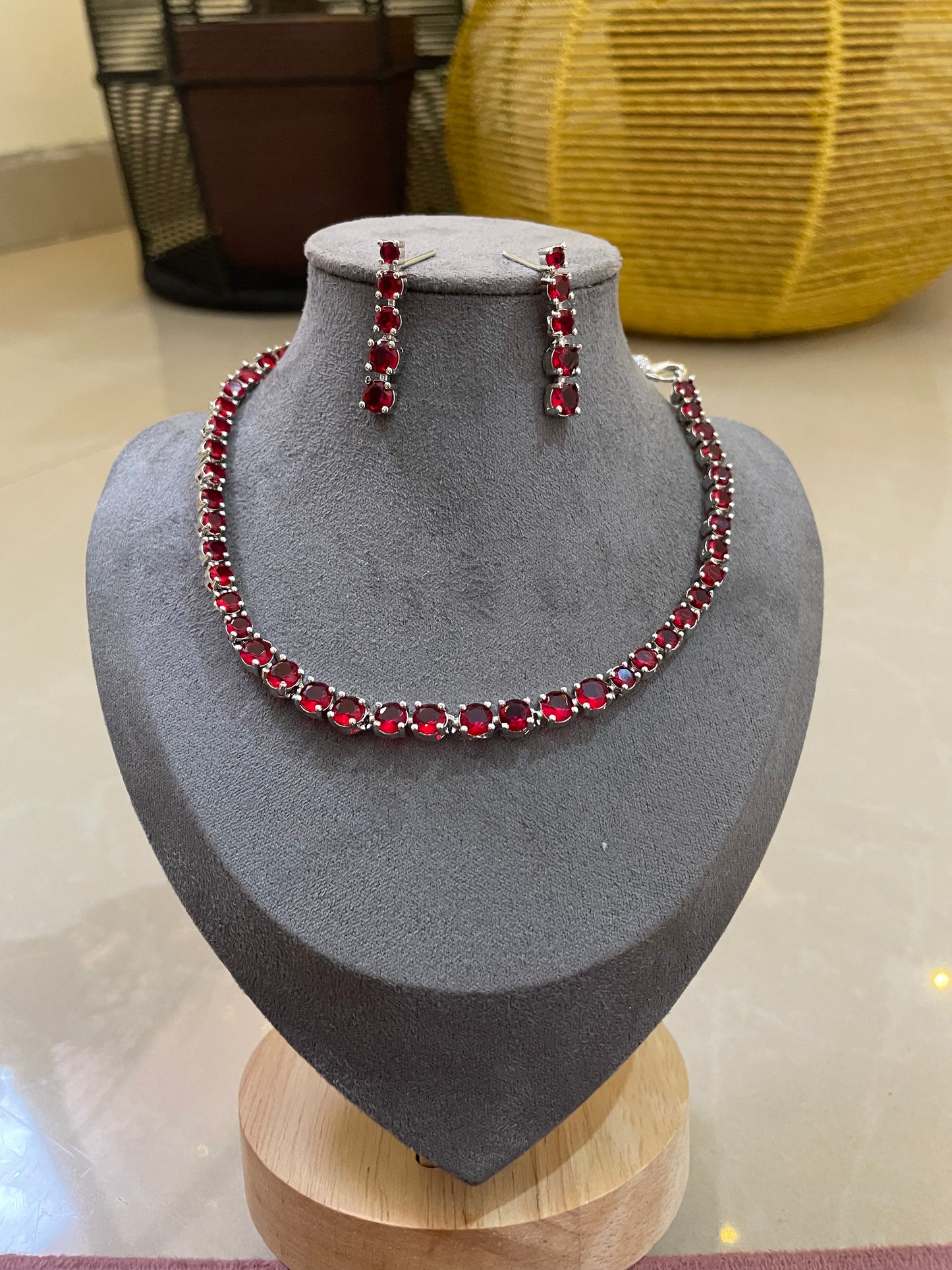 Lustre Solitaire AD Necklace Set