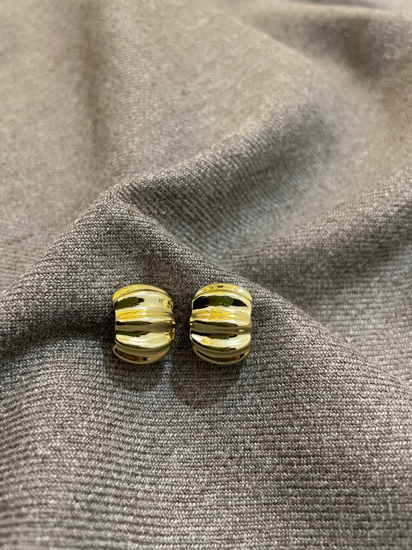 Molten Dome Studs