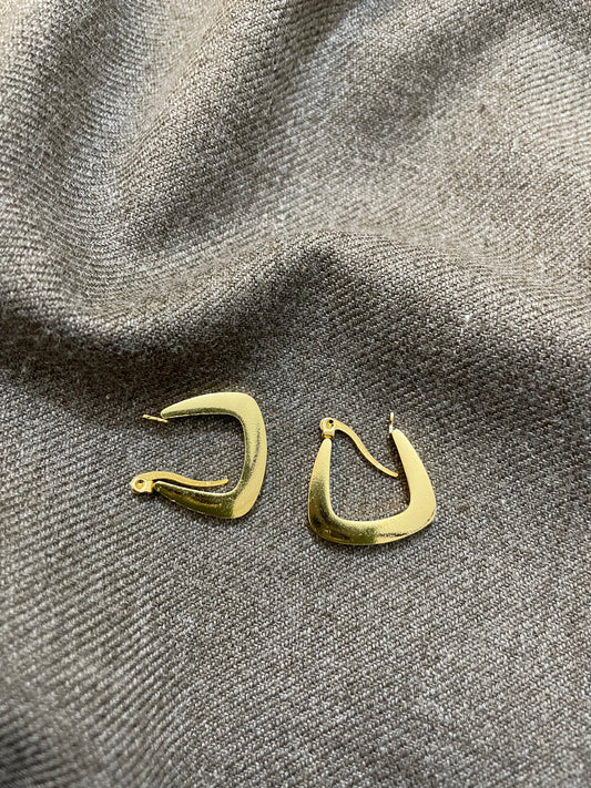 Muse Modernist Hoops