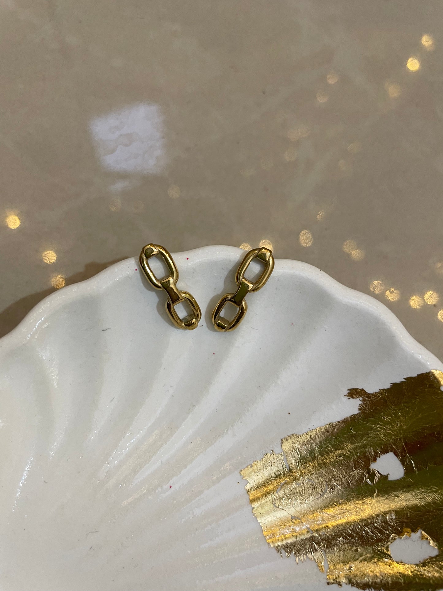 Link Studs