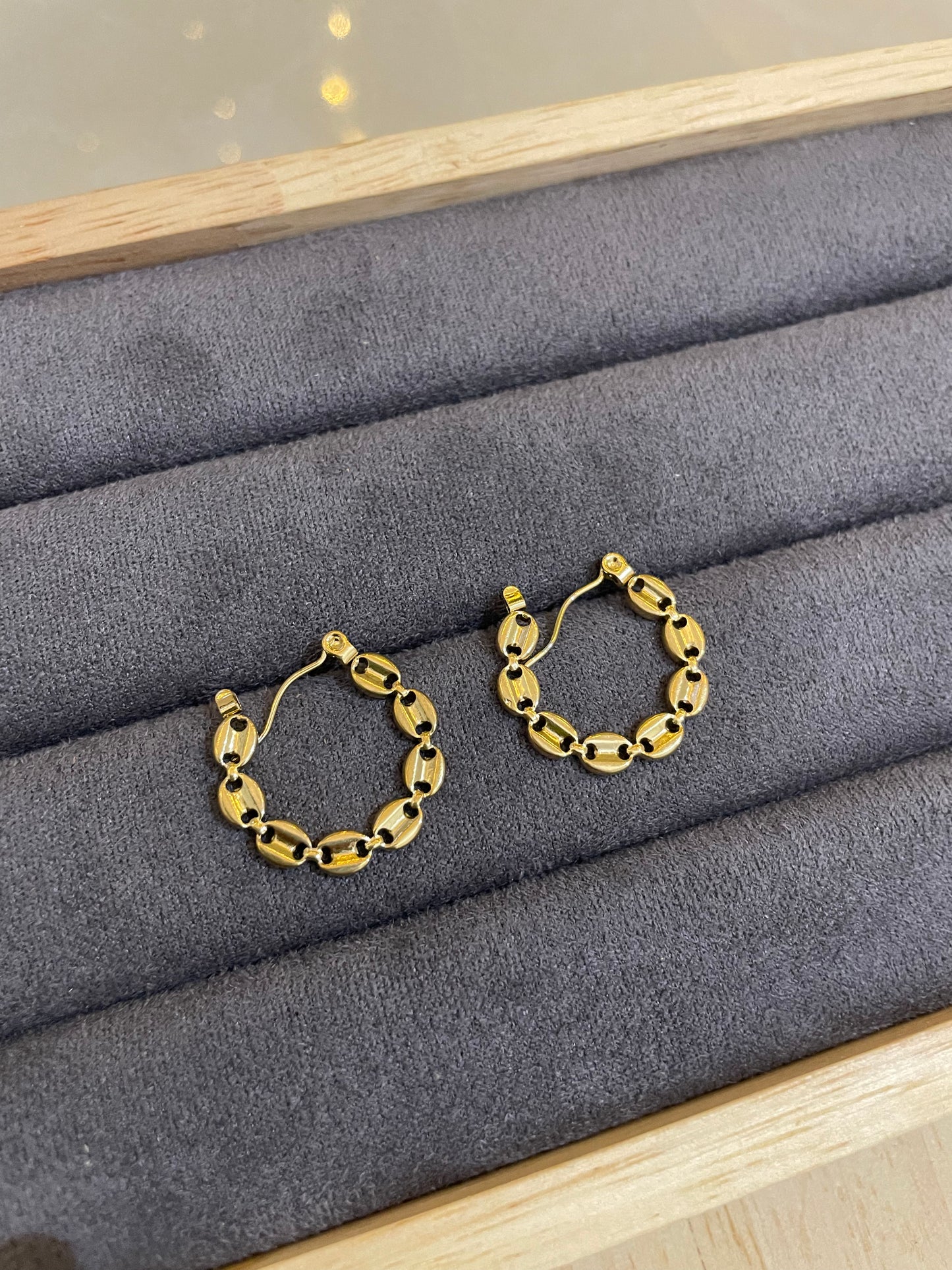 Chain Elegance Hoops
