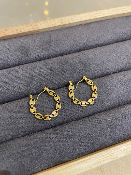Chain Elegance Hoops