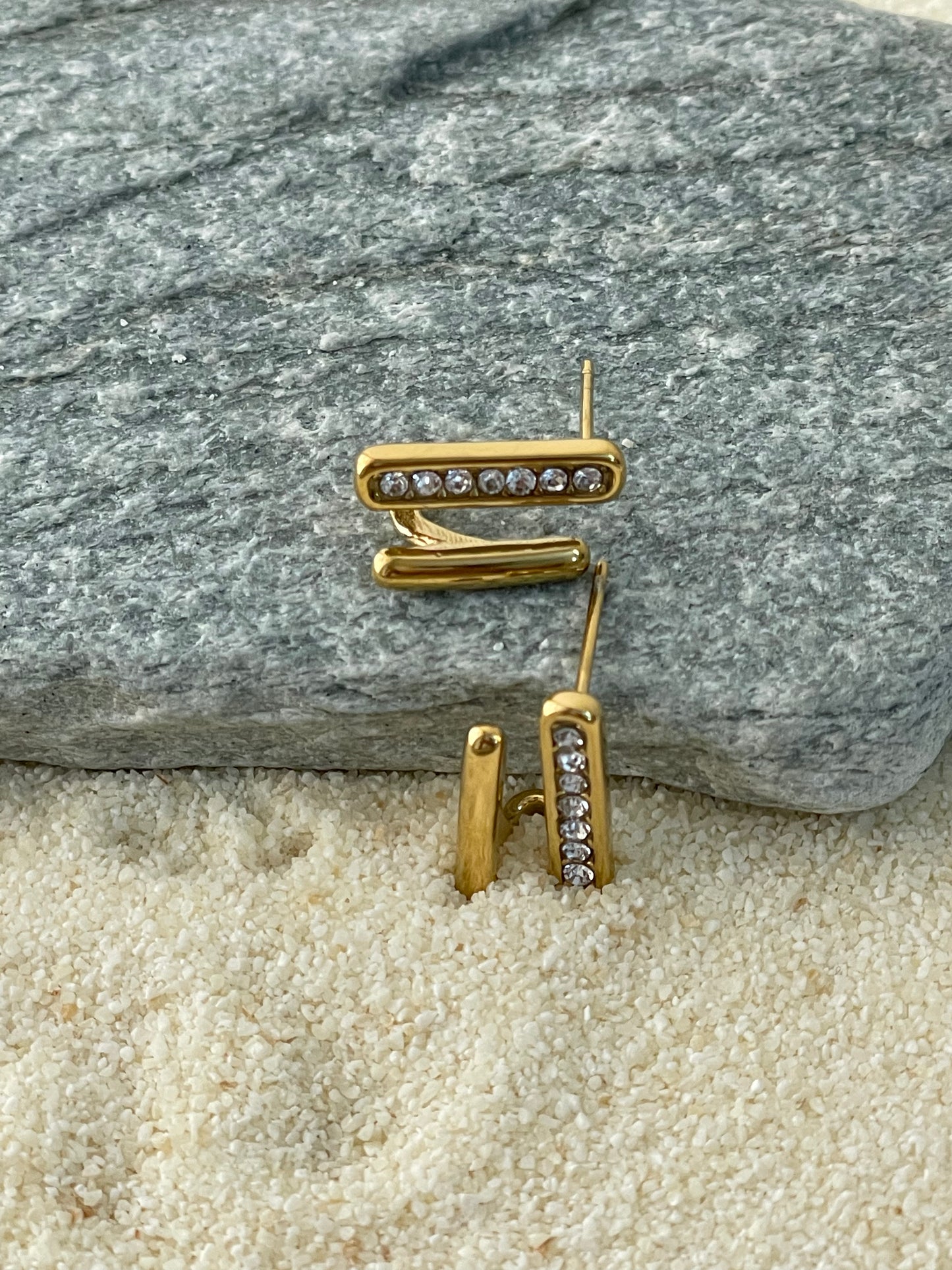 Linear Parallel Gemstone Studs