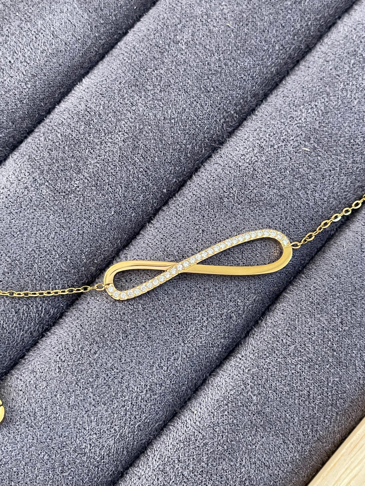 Infinity Symbol Dainty Bracelet