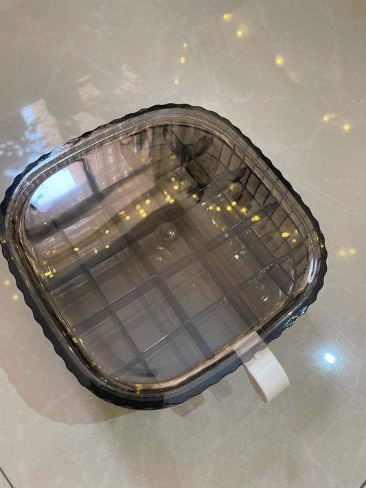 Black Cubic Organiser