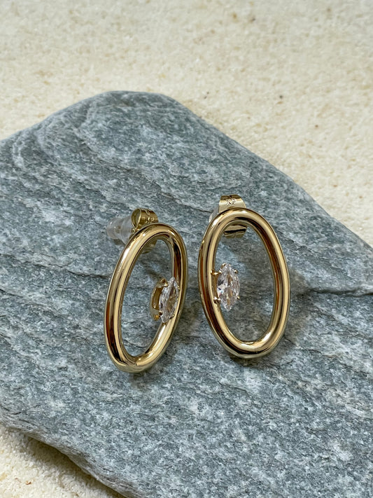 Lumin Oval Solitaire Studs